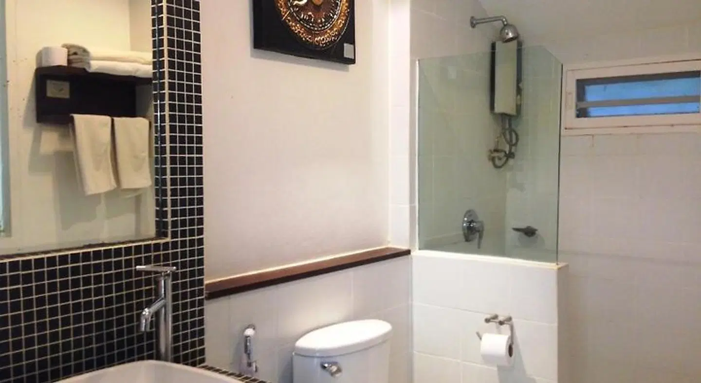 Evergreen Resort Samui BATHROOM