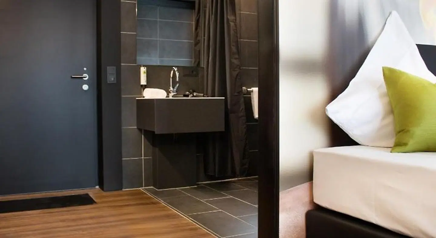 MAK Hotel by WMM Hotels BATHROOM