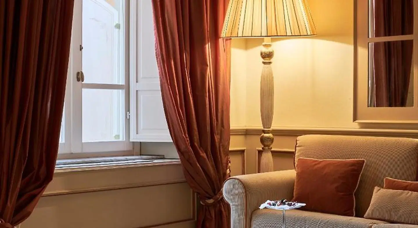 Bagni Di Pisa - The Leading Hotels of the World ROOM_EXAMPLE