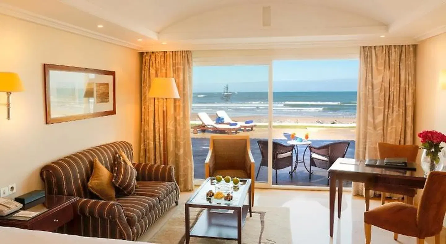 L' Amphitrite Palace Resort & Spa ROOM_EXAMPLE