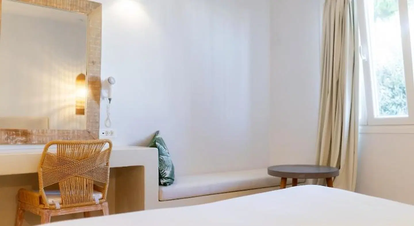 Adonis Hotel Studios & Apartments HEALTH_BEAUTY