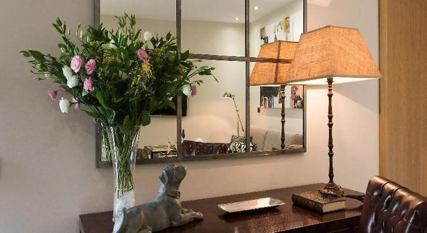 Aguilas5 SevillaSuites SPORTS_AND_LEISURE