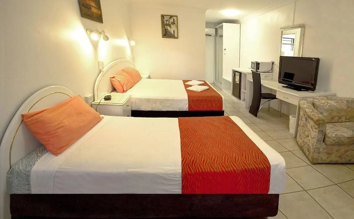 Calico Court Motel ROOM_EXAMPLE