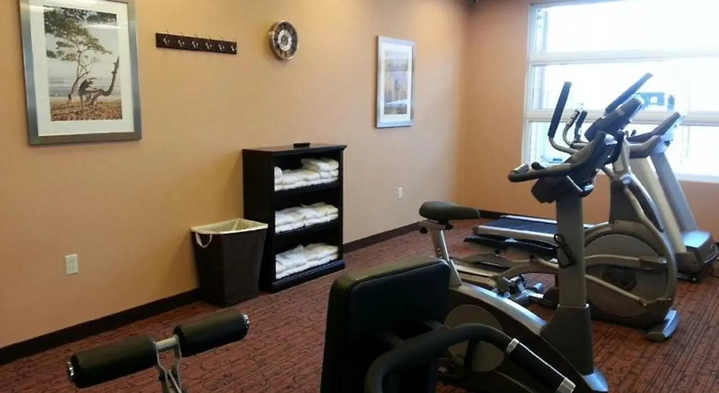 Best Western Plus, Bathurst Hotel & Suites ROOM_EXAMPLE