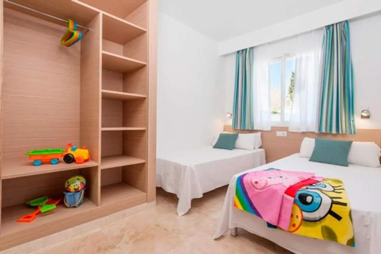 a10 Solecito ROOM_EXAMPLE