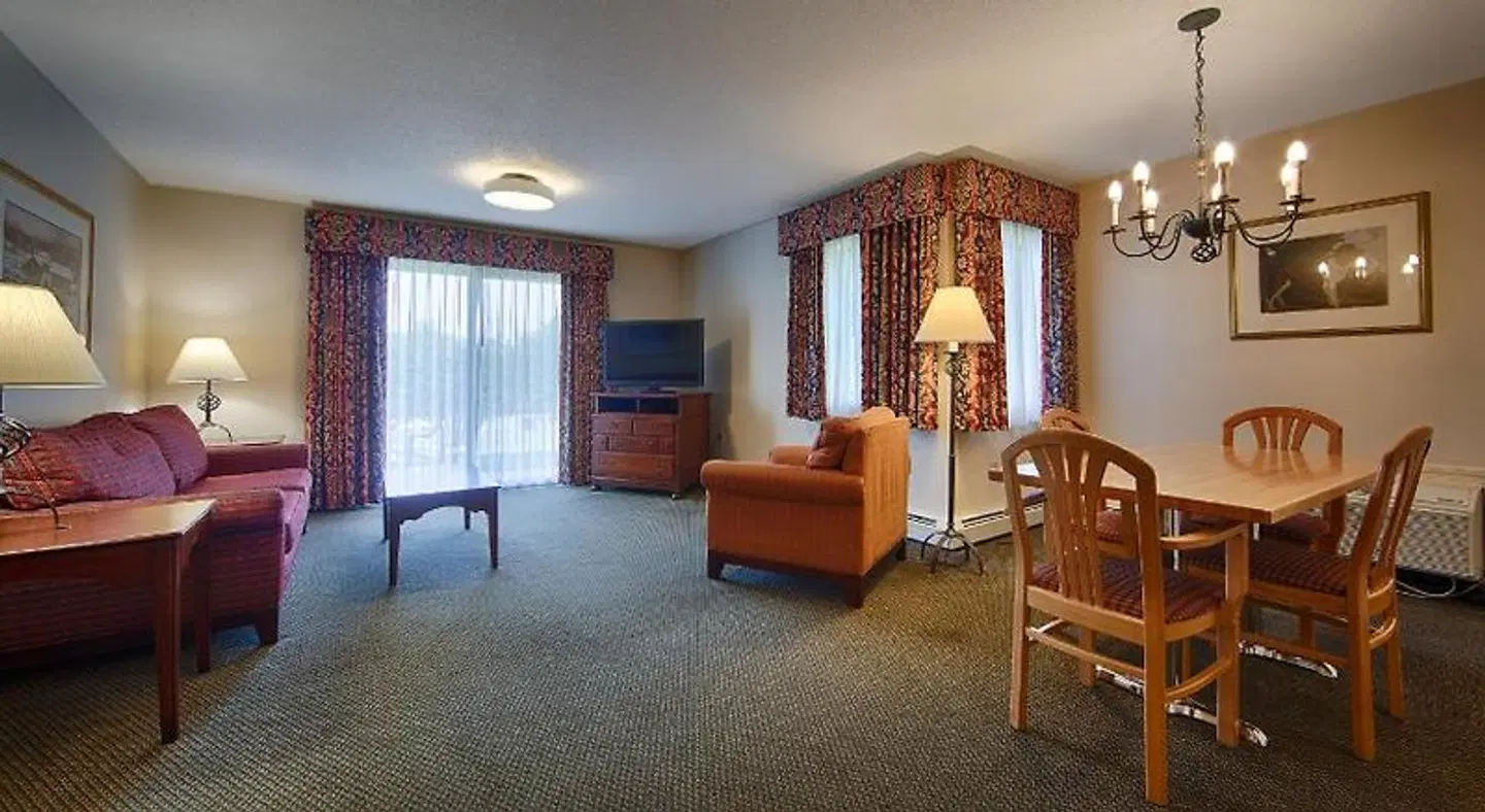 Best Western Inn & Suites Rutland-Killington ROOM_EXAMPLE