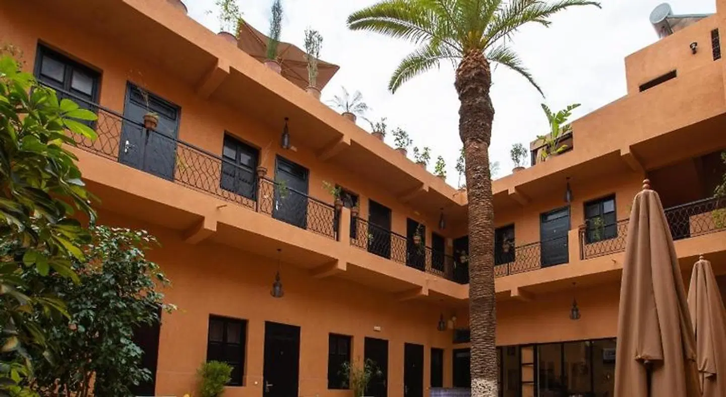 HOTEL TOULOUSAIN EXTERIOR