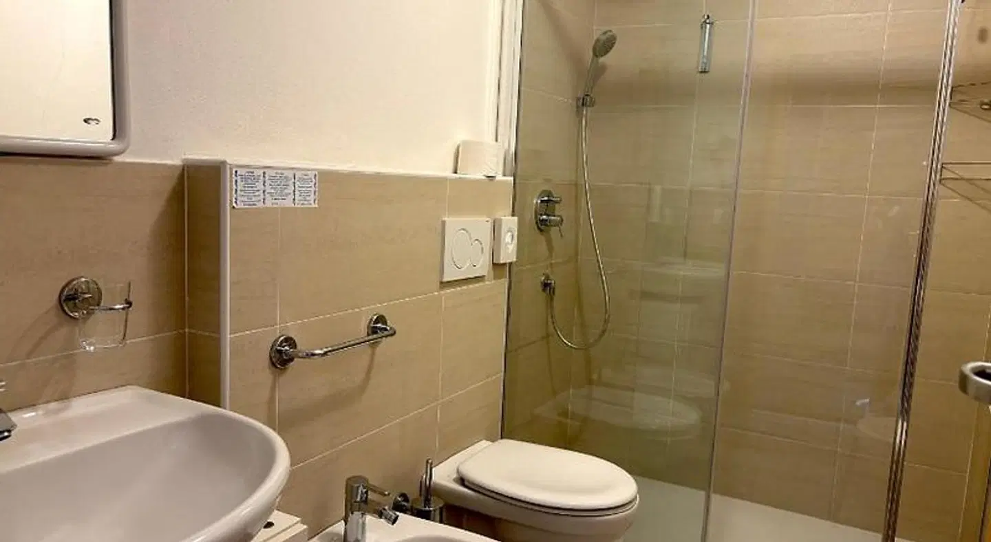 Alpenlife Hotel Someda BATHROOM