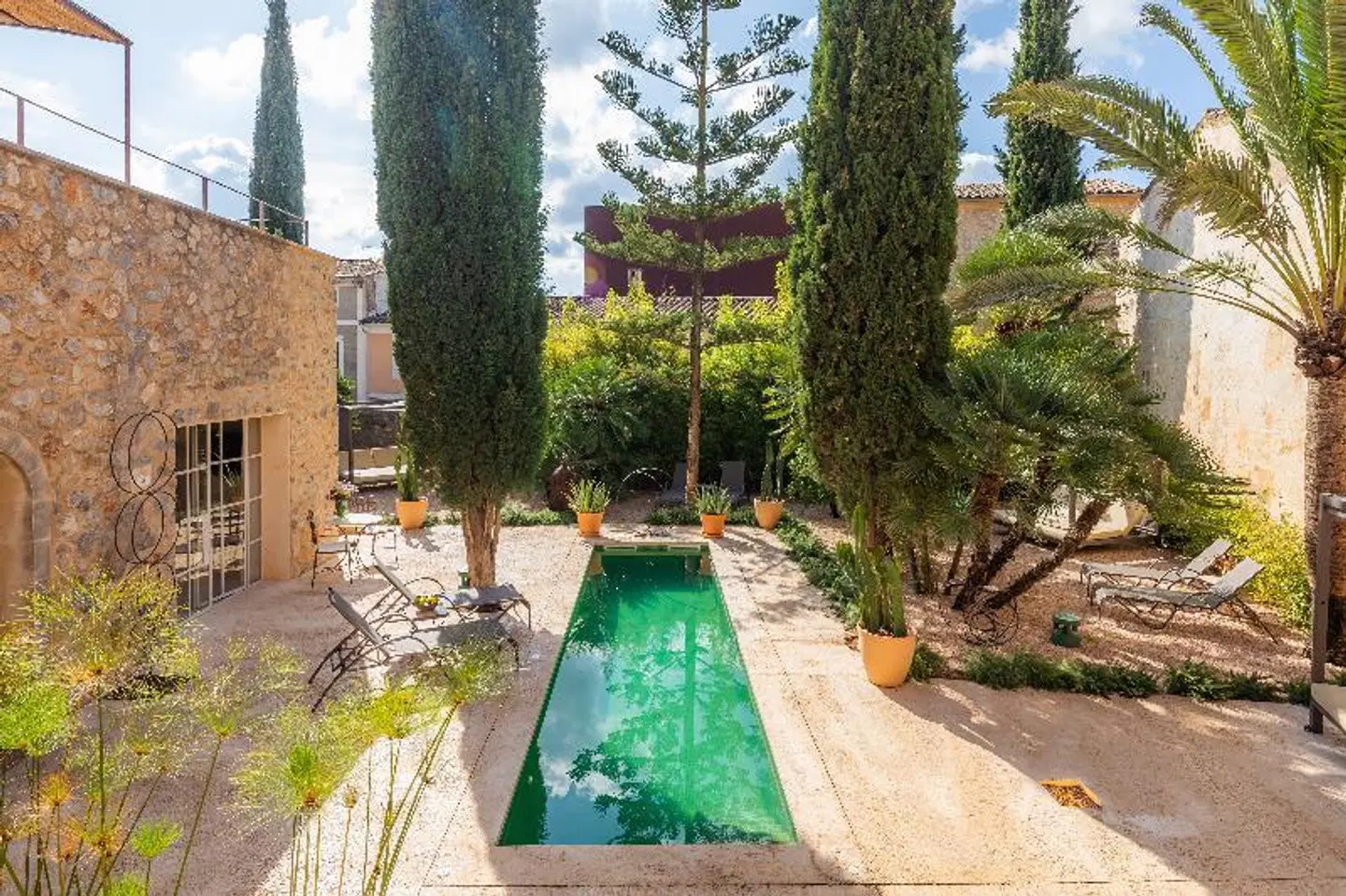 Yartan Boutique TERRACE