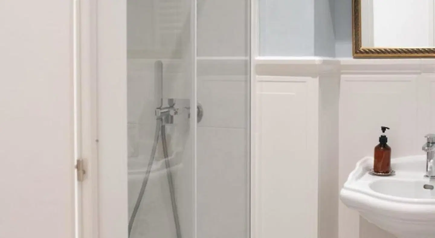 Residenza Rioni Guesthouse BATHROOM