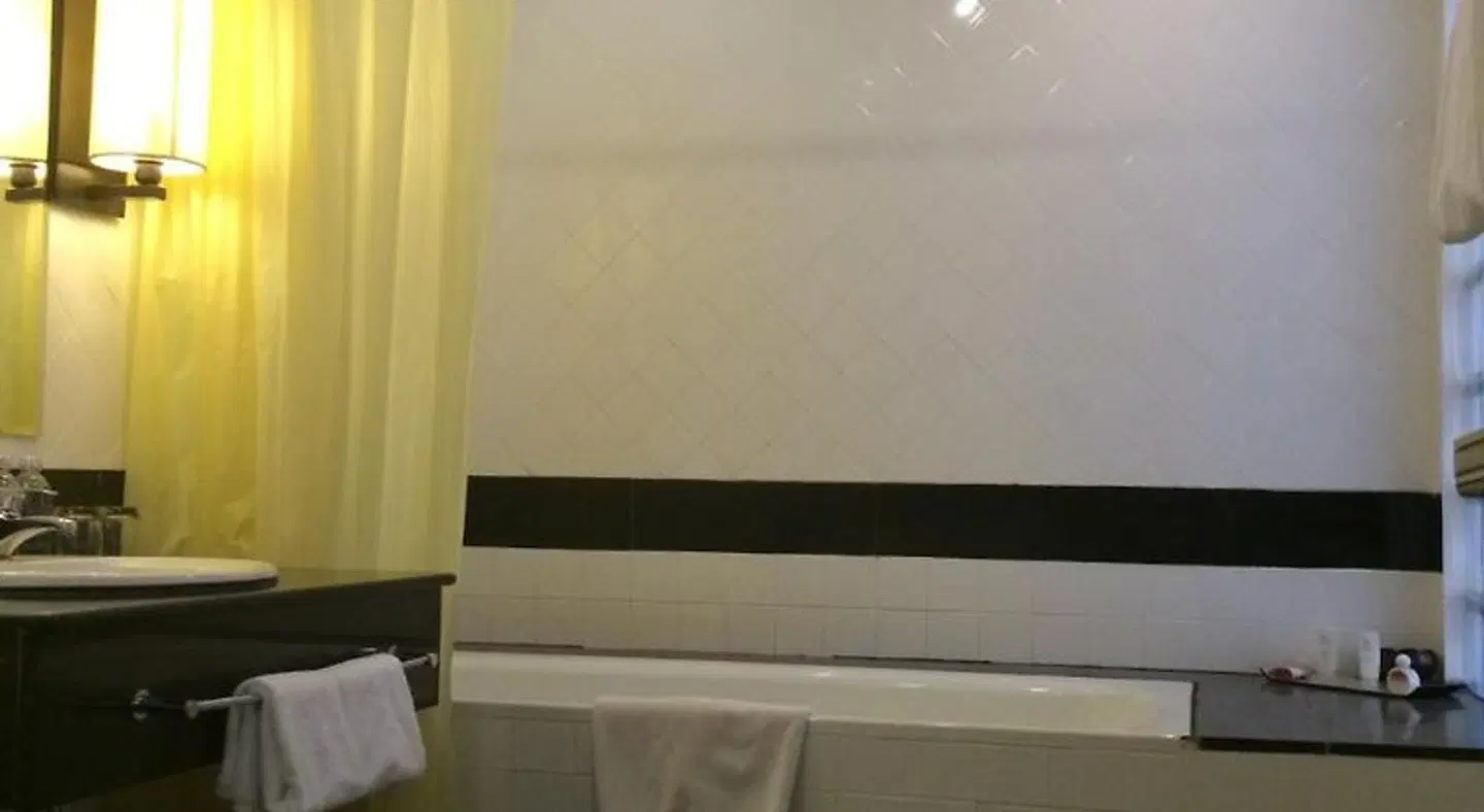 Villa Hue Hotel ROOM_EXAMPLE