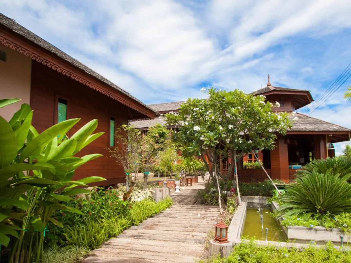 Huan Aumpron Resort GARDEN