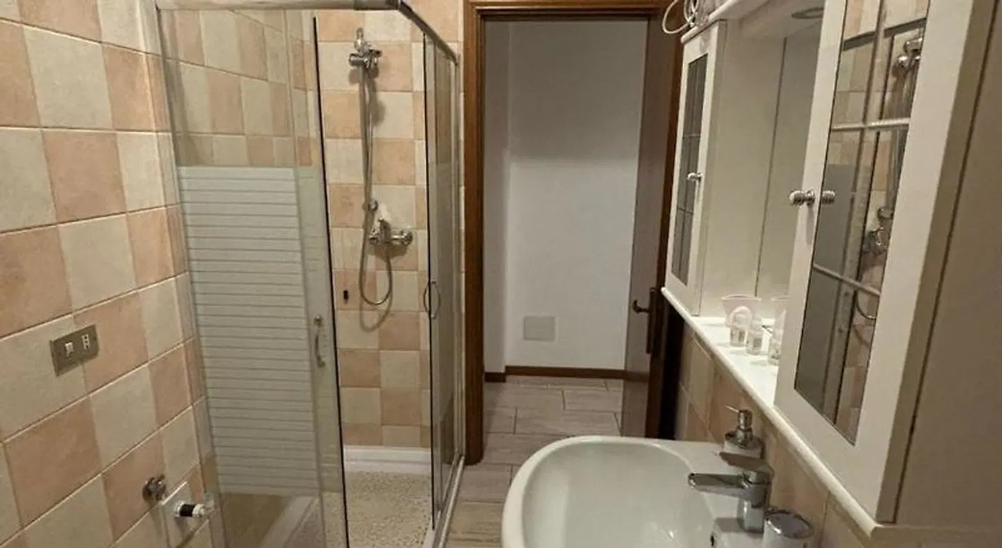 B&B Luna BATHROOM