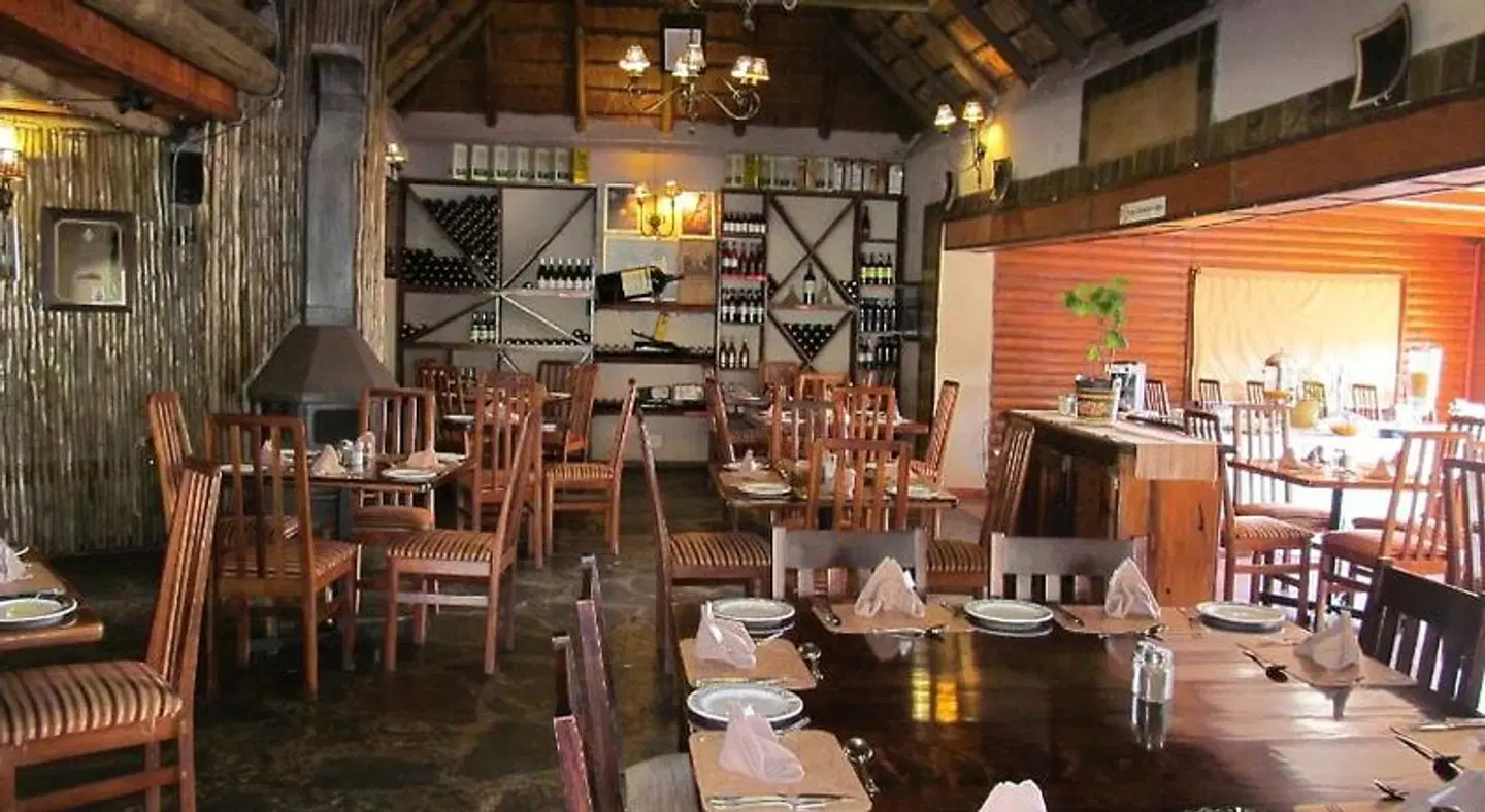 The Woodsman Bed and Breakfast RESTAURANT