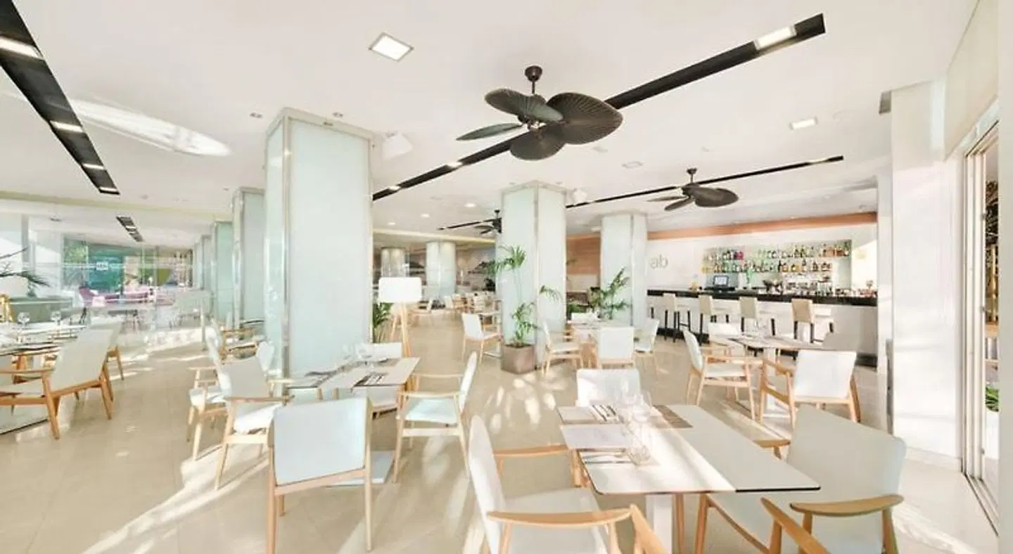 Agua Beach RESTAURANT