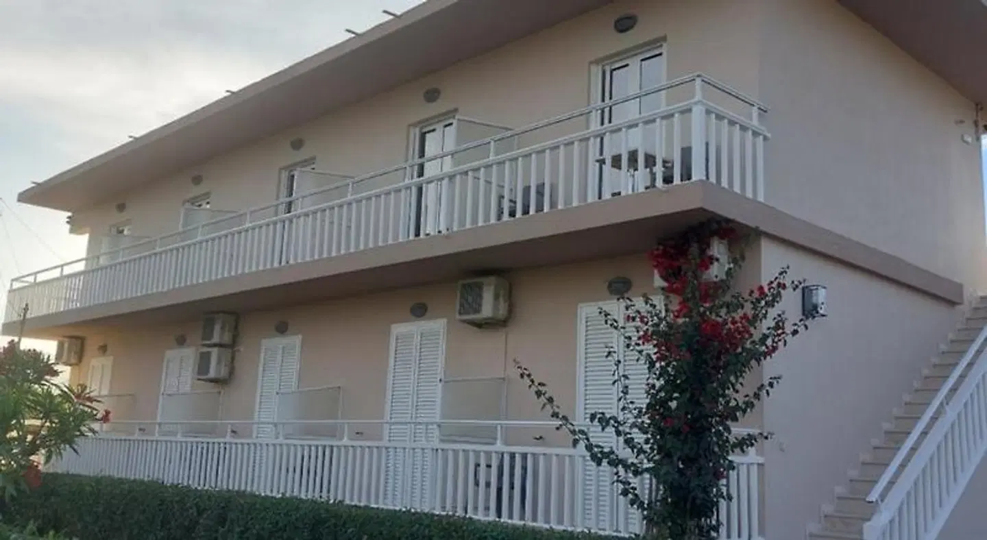 Nastazia Studios EXTERIOR