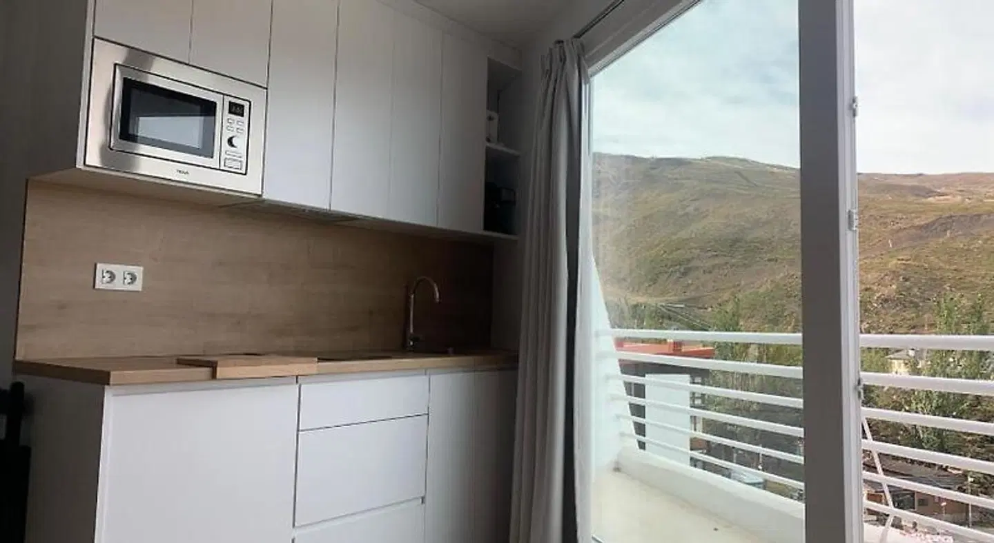 Apartamento Plaza Pradollano 2 BATHROOM