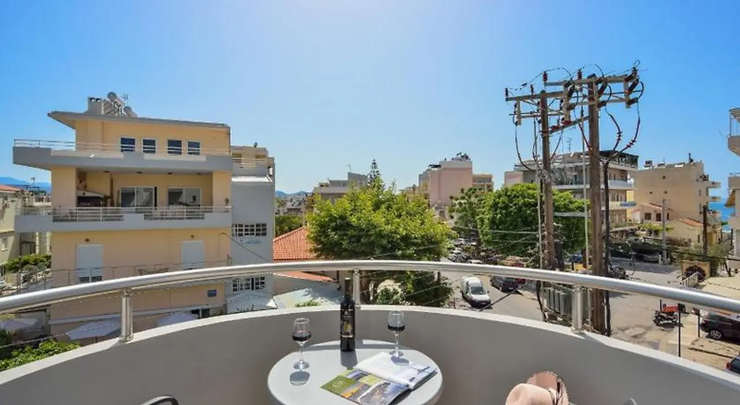 Elia Residences TERRACE