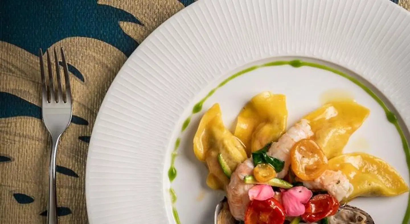 Riviera Resort Hotel RESTAURANT