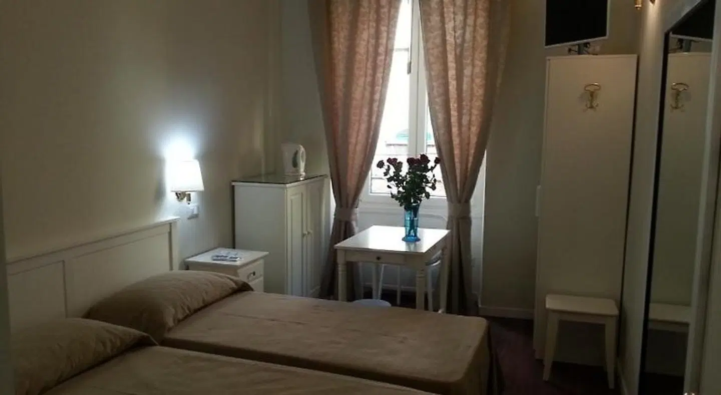 Romebest ROOM_EXAMPLE