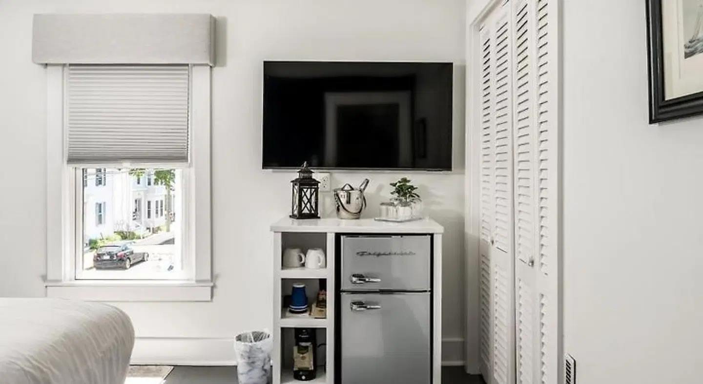 Martin Hill Inn ROOM_EXAMPLE