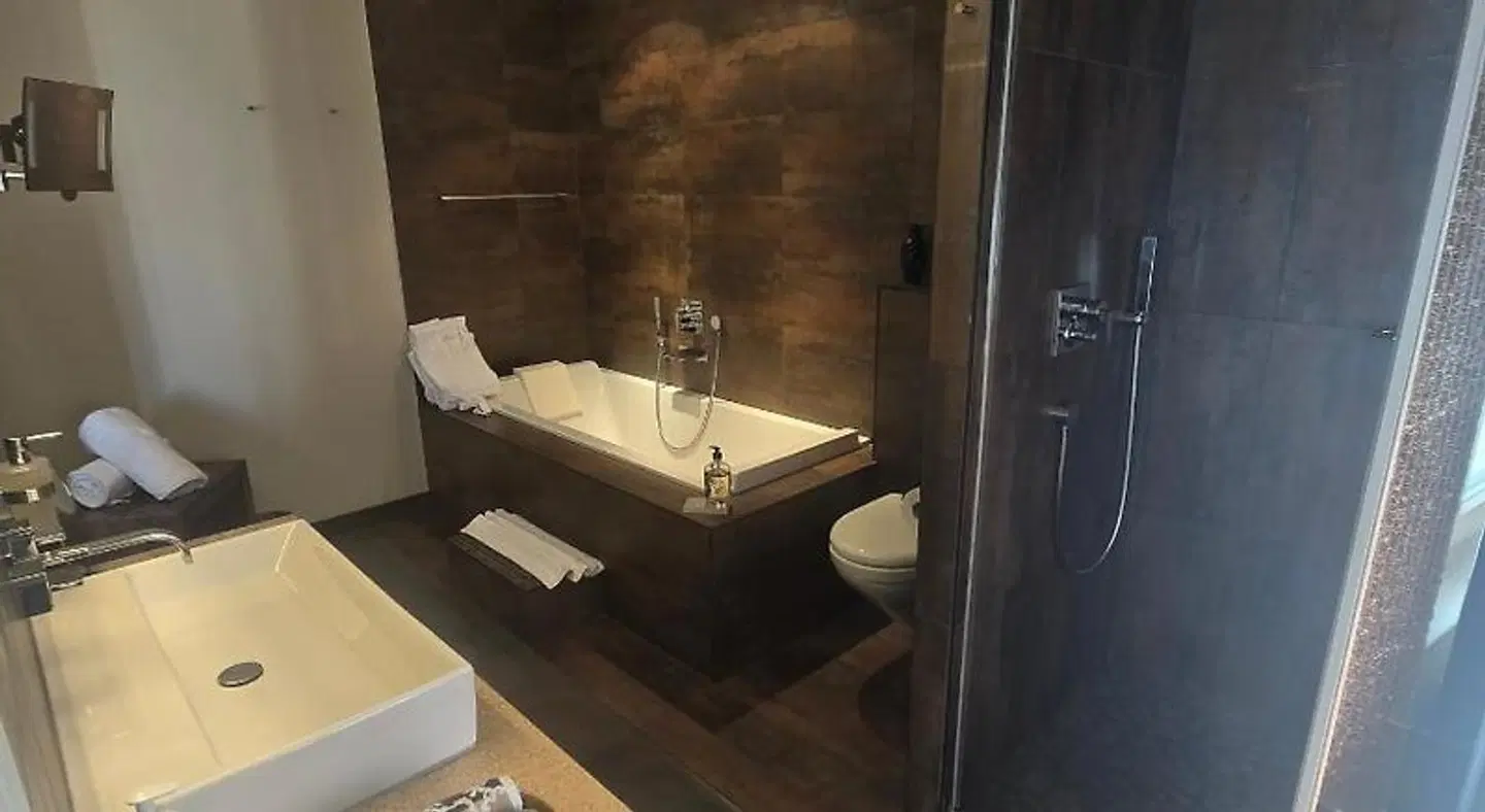 Café Cher-Mignon et Chambres d'hôtes BATHROOM