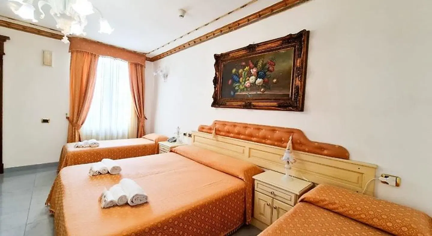 Euro Hotel Iglesias ROOM_EXAMPLE