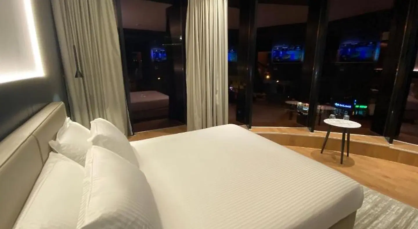 Black Diamond Hotel ROOM_EXAMPLE