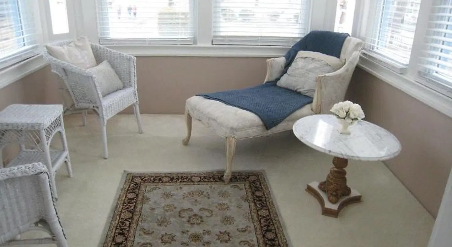 The Victoria Inn Bed & Breakfast and Pavilion HEALTH_BEAUTY