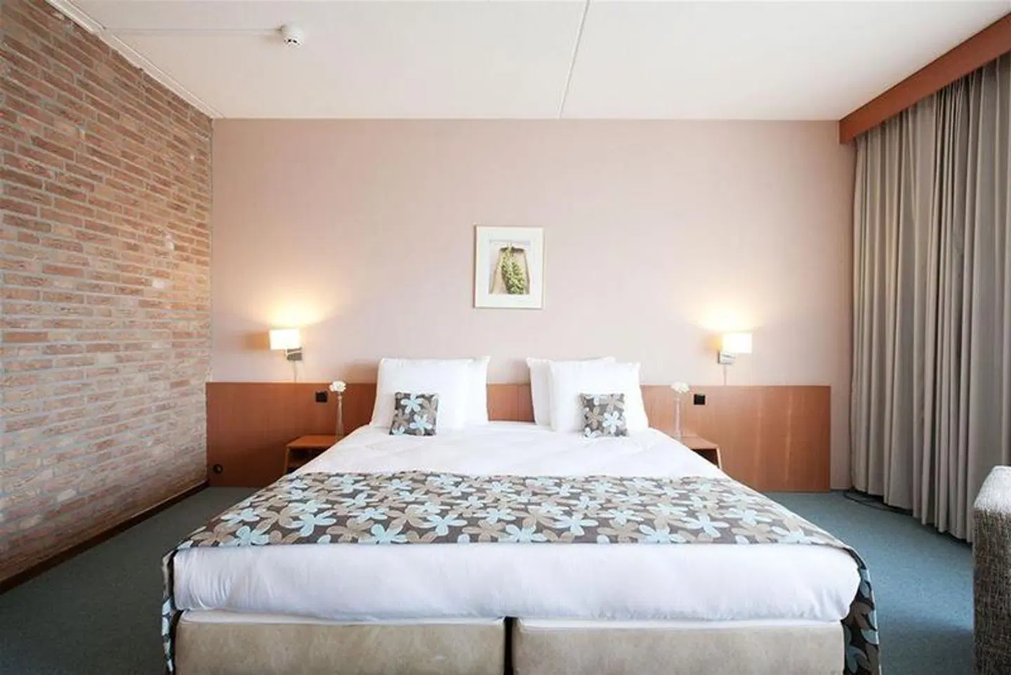 Carlton De Brug ROOM_EXAMPLE