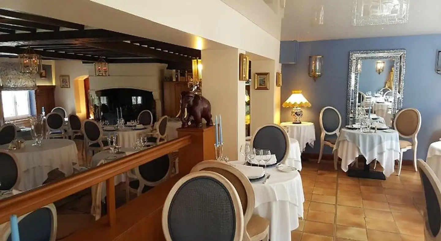 le gonfalon RESTAURANT
