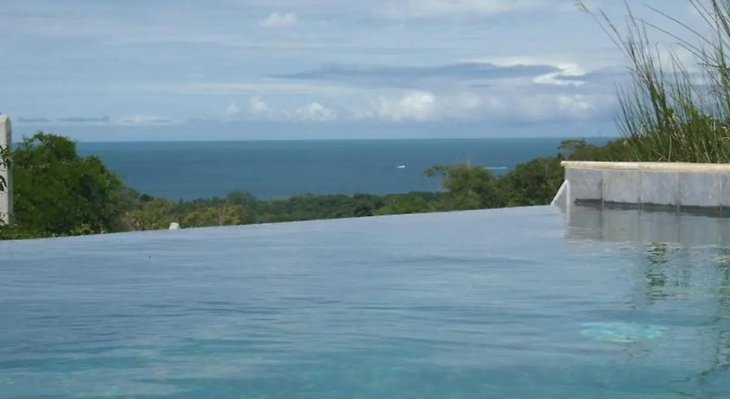 Eden Tica Lodge LANDSCAPE