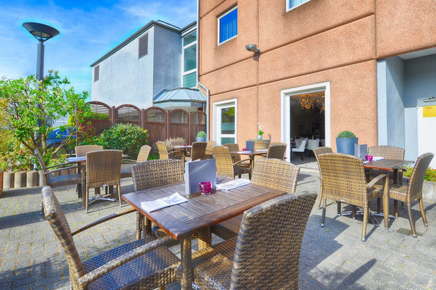 Leonardo Hotel Köln GARDEN