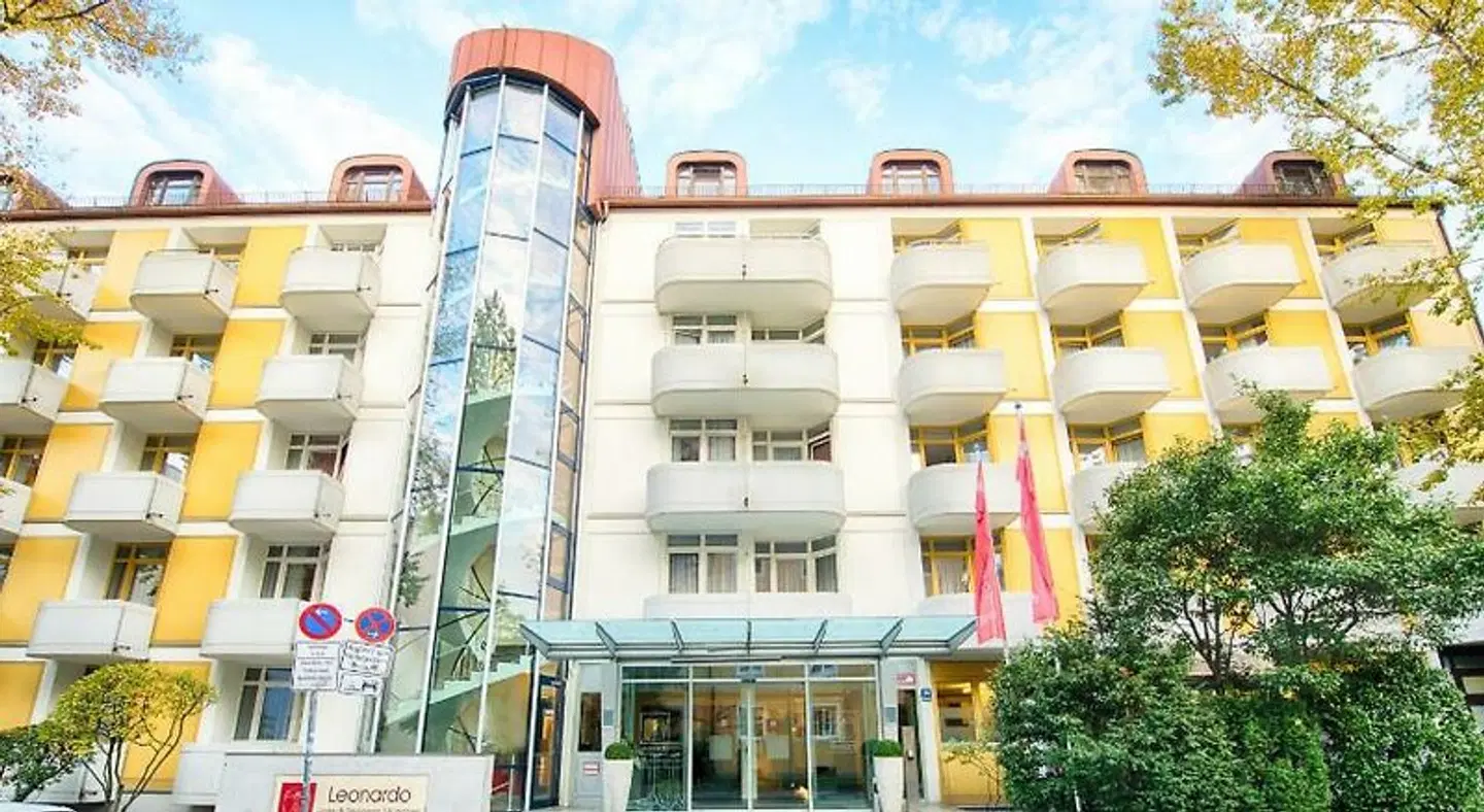Leonardo Hotel & Residenz München EXTERIOR
