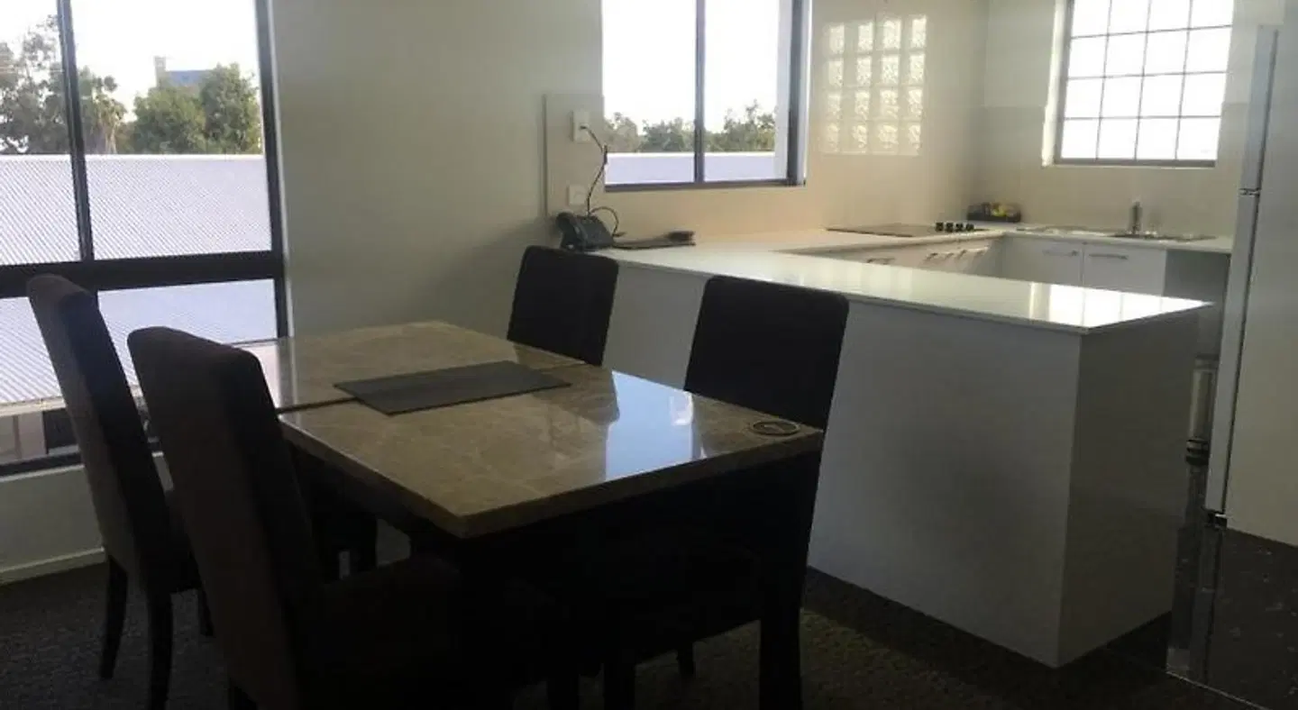 Western Downs Motor Inn ROOM_EXAMPLE