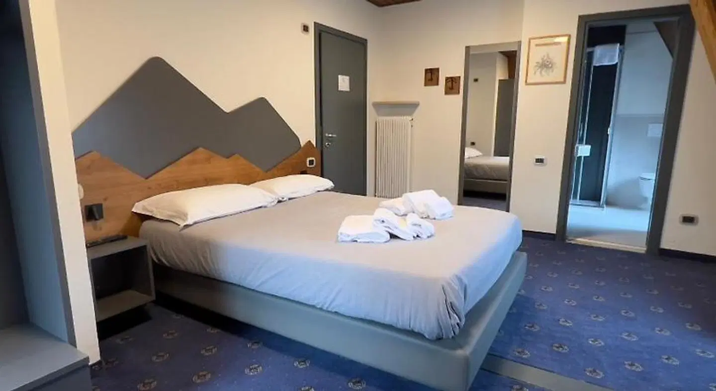 Regina del Bosco / Waldkönigin ROOM_EXAMPLE