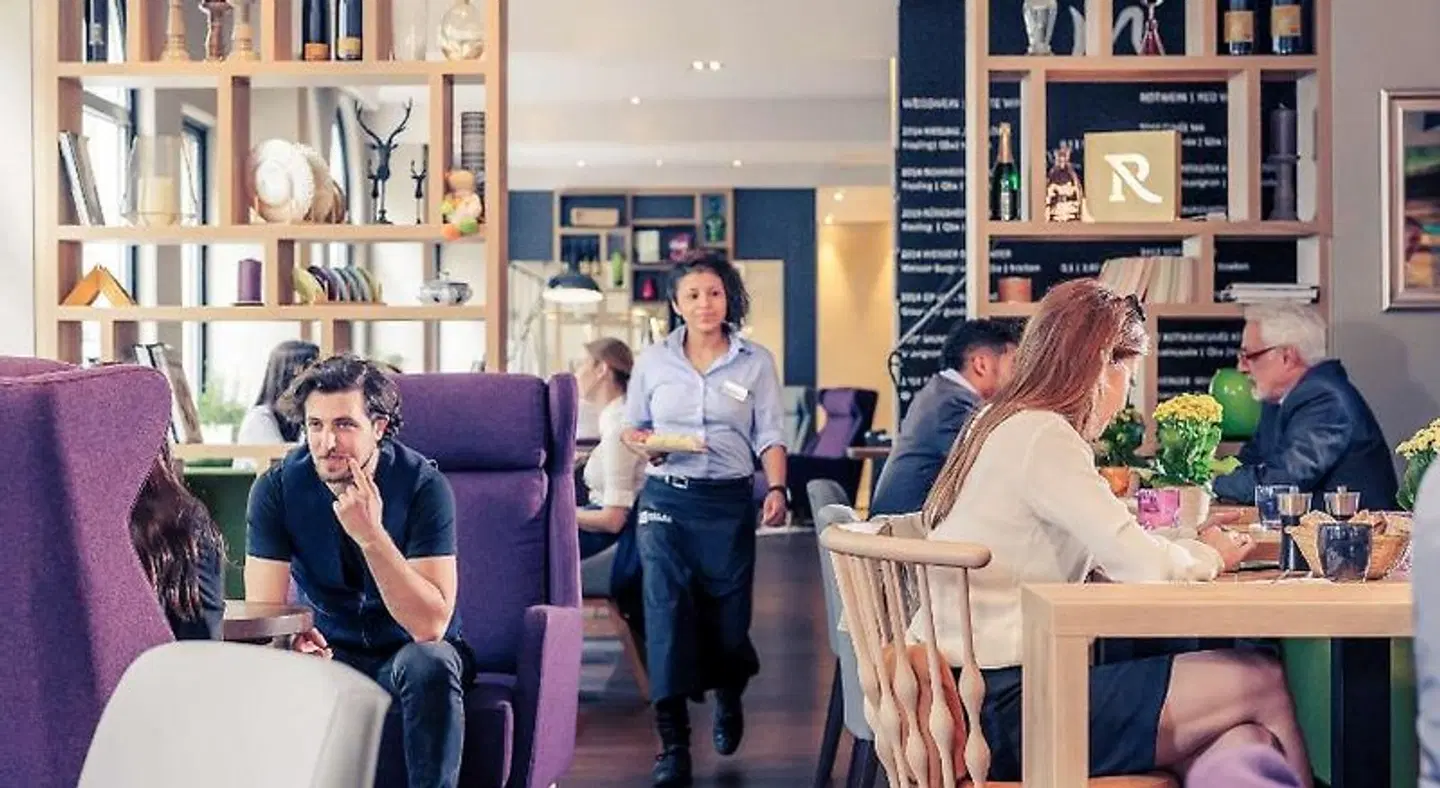 Mercure Muenchen City Center BAR