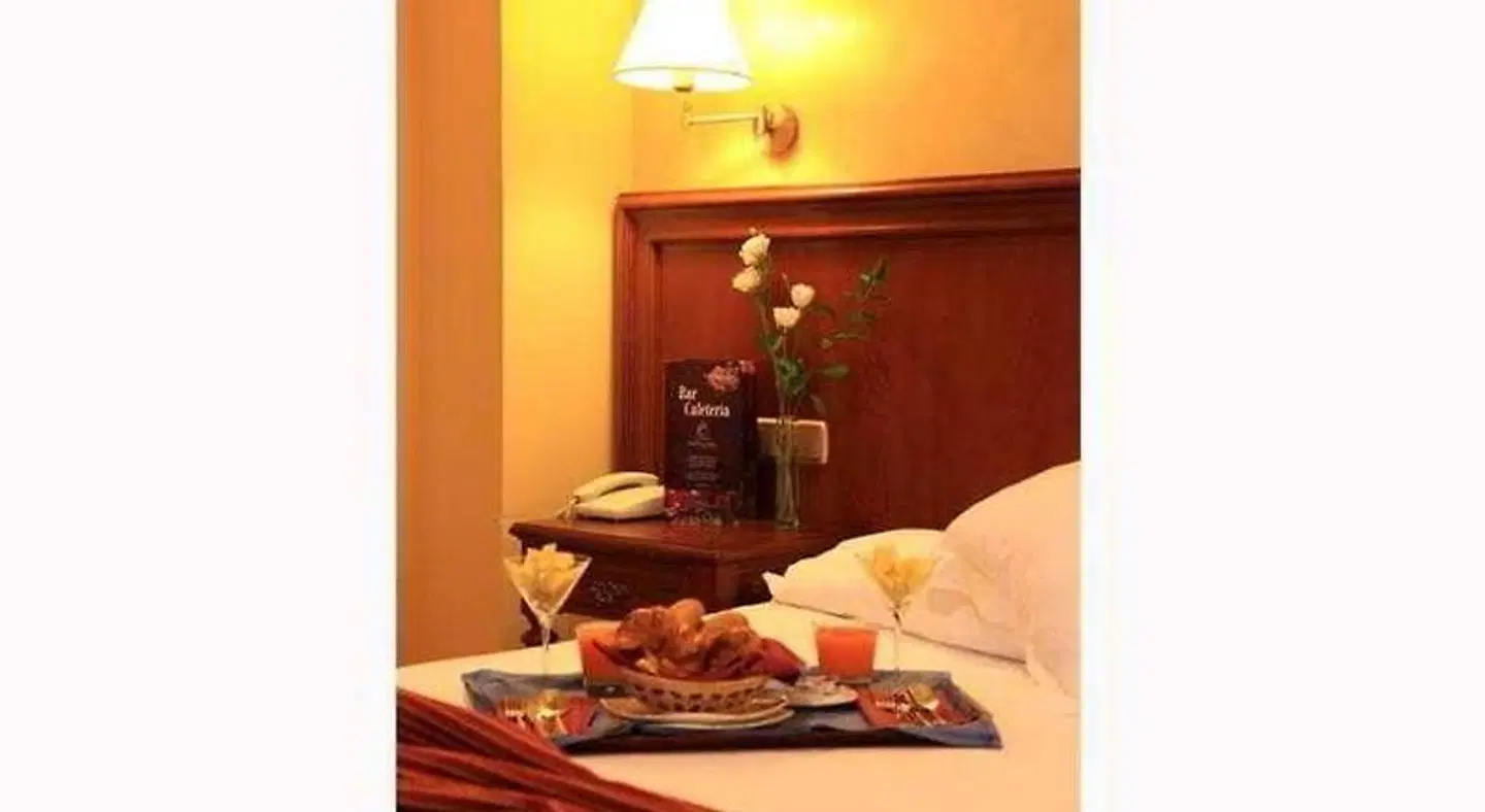 Hotel Cervantes ROOM_EXAMPLE