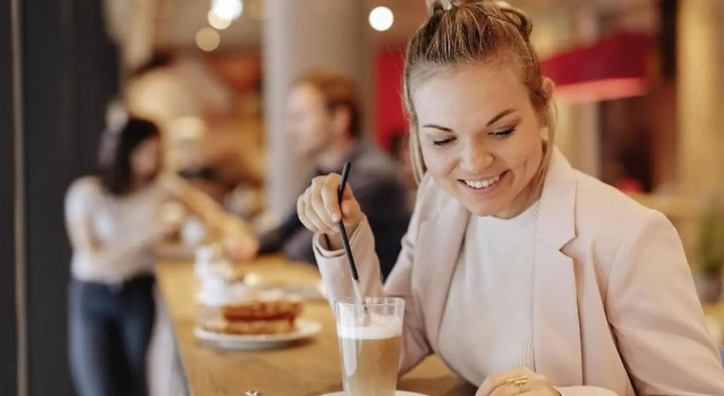 ibis Hamburg Alster Centrum PEOPLE