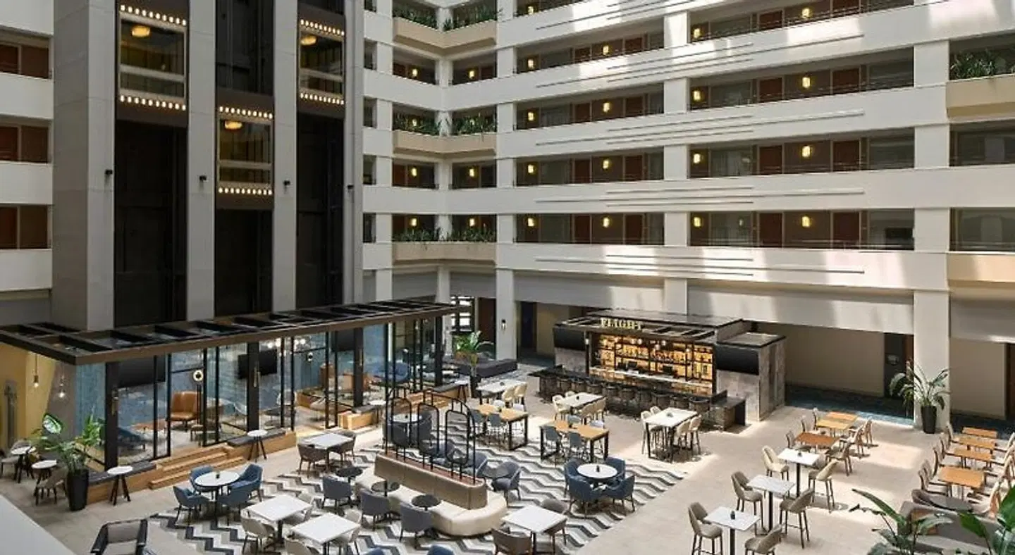 Sheraton Chicago OHare Airport RESTAURANT