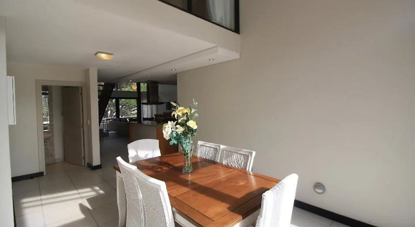 The Glen Apartments ROOM_EXAMPLE