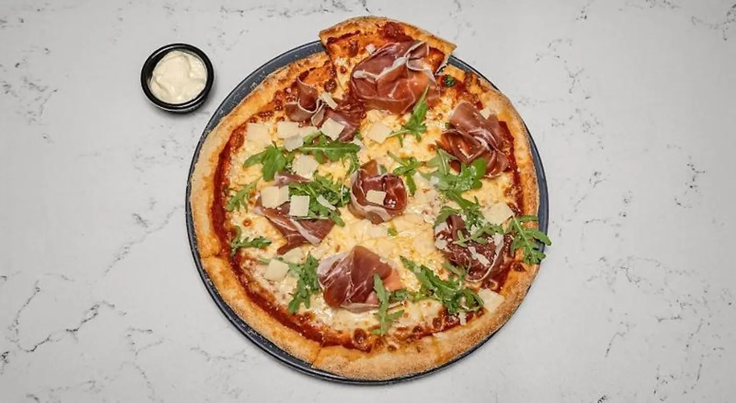 THE STRAND HOTEL RESTAURANT