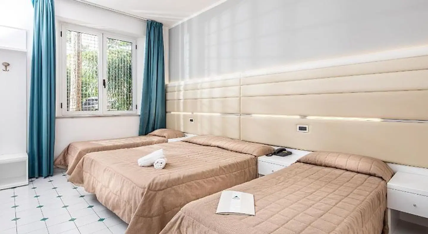 Hotel Mediterraneo ROOM_EXAMPLE