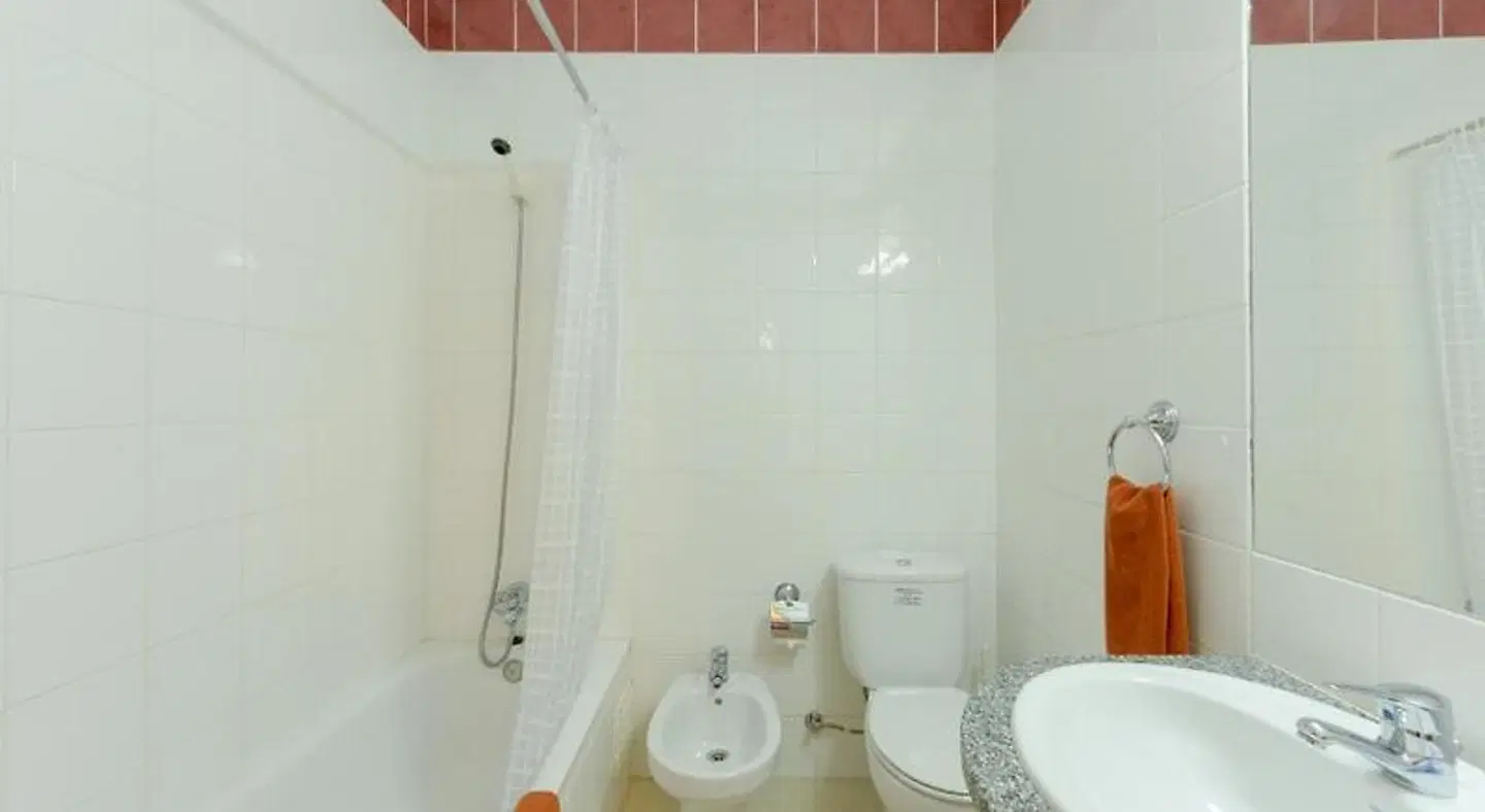 3HB Golden Beach BATHROOM
