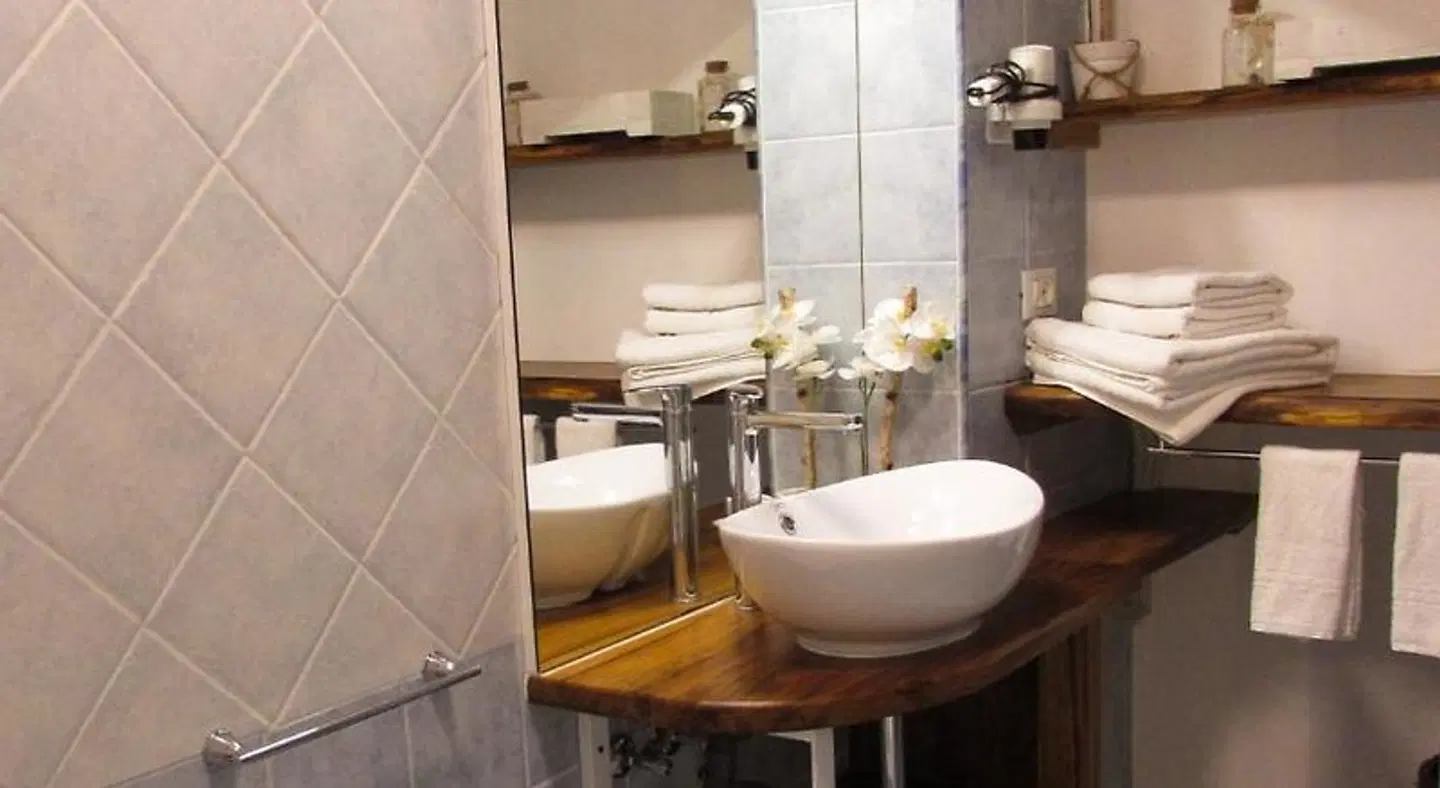 Le Terrazze BATHROOM