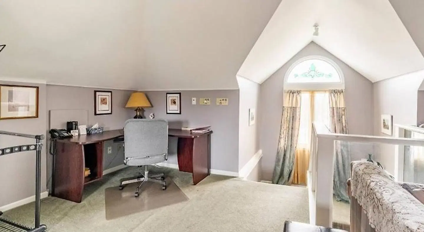 Ye Olde Walkerville Bed & Breakfast ROOM_EXAMPLE