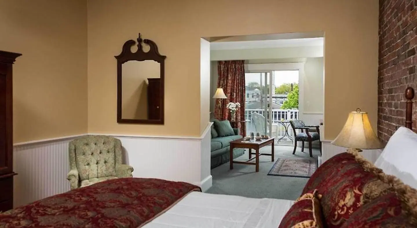 Lord Camden Inn ROOM_EXAMPLE