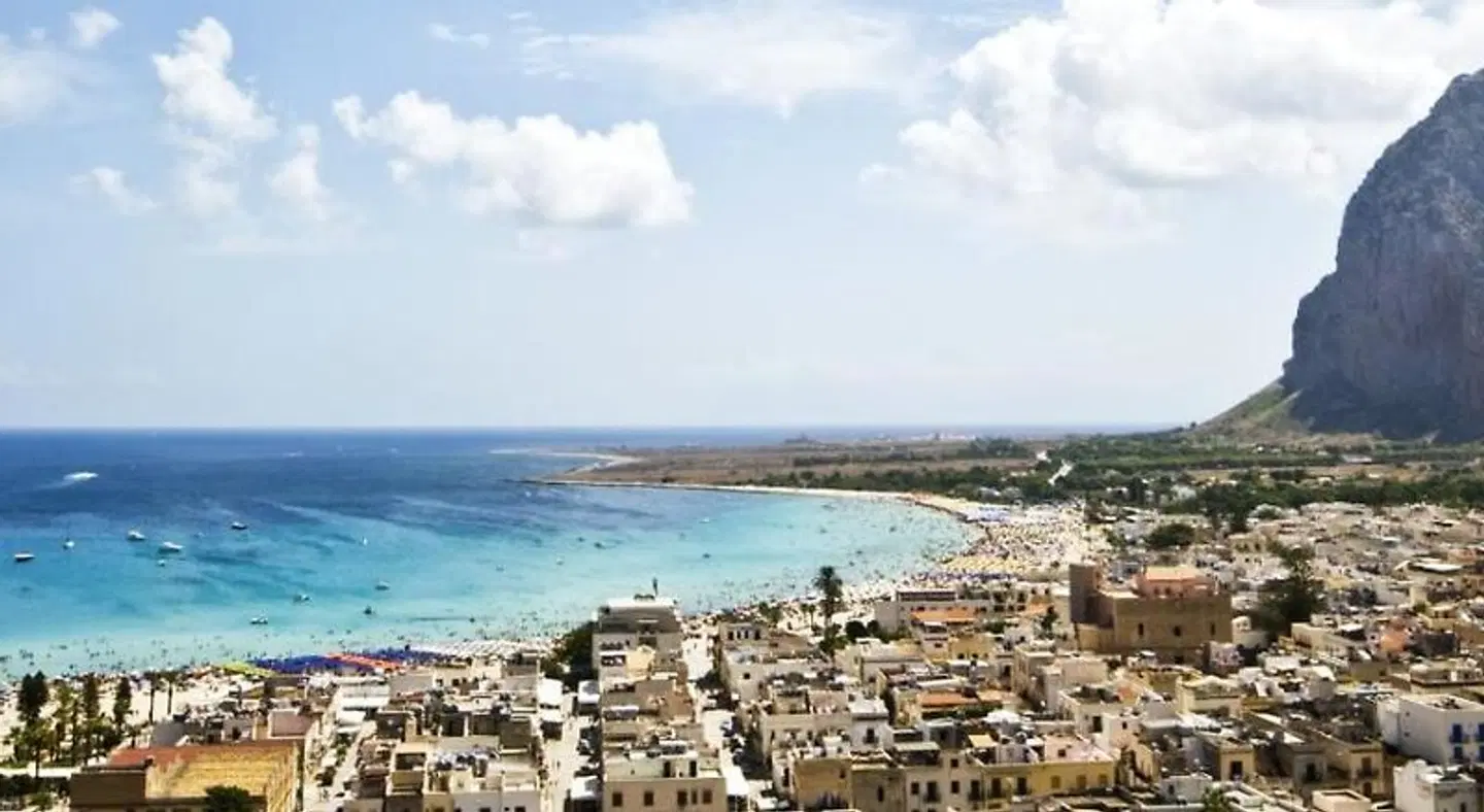 Poseidon Residence LANDSCAPE