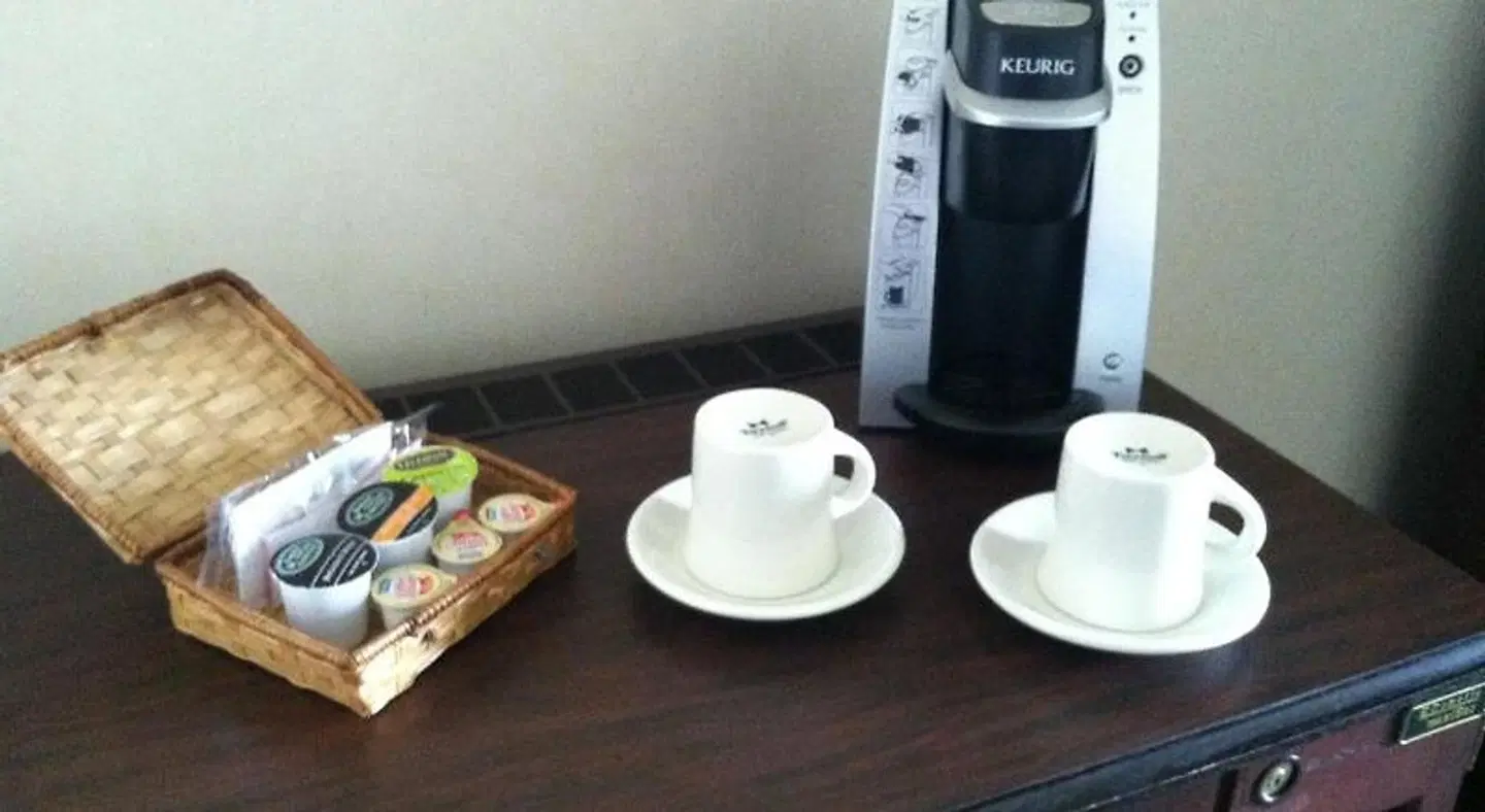 The Buckingham Hotel BATHROOM