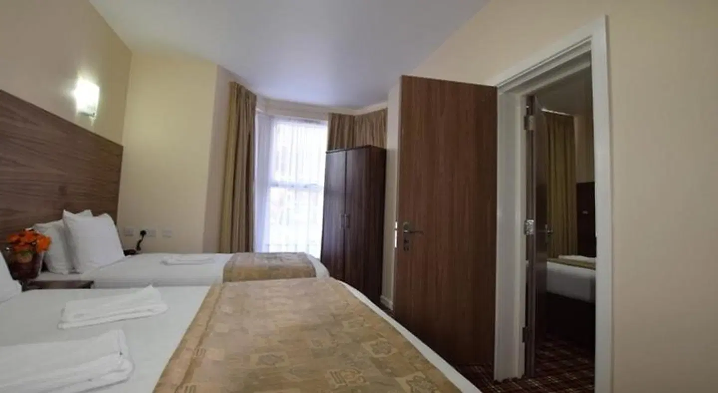 Lucky 8 Hotel ROOM_EXAMPLE